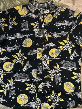 Roberta Oaks Black Short-Sleeve Aloha Shirt with Yellow & White Tropical Print